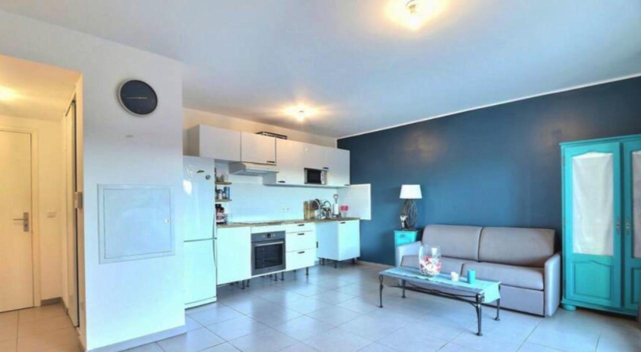 Appartement Spacieux Avec Grande Terrasse Marseille Eksteriør bilde